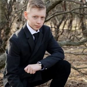 Meet your Posher, Hlynur smári